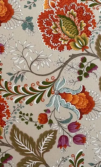 Détail du papier peint floral décoratif dans une chambre de l'Hôtel Saint-Paul, Paris